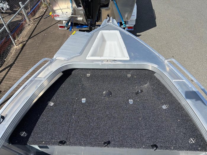 2026 QUINTREX 420 Renegade TS