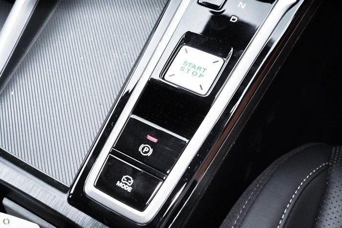 2025 MG ZS Essence Turbo