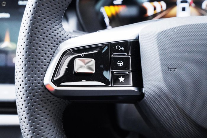 2025 MG ZS Essence Turbo