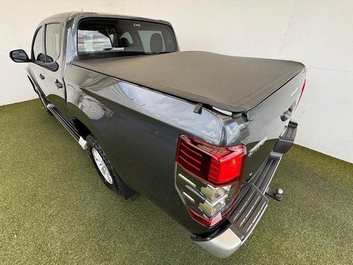 2022 Mitsubishi Triton GLX+