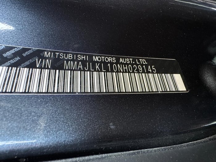 2022 Mitsubishi Triton GLX+