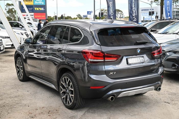 2021 BMW X1 xDrive25i