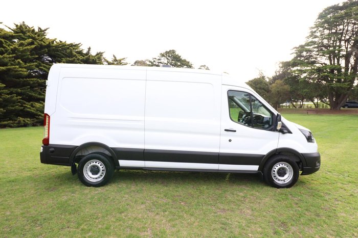 2025 Ford Transit 350L