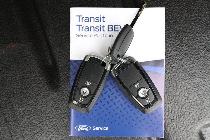 2025 Ford Transit 350L