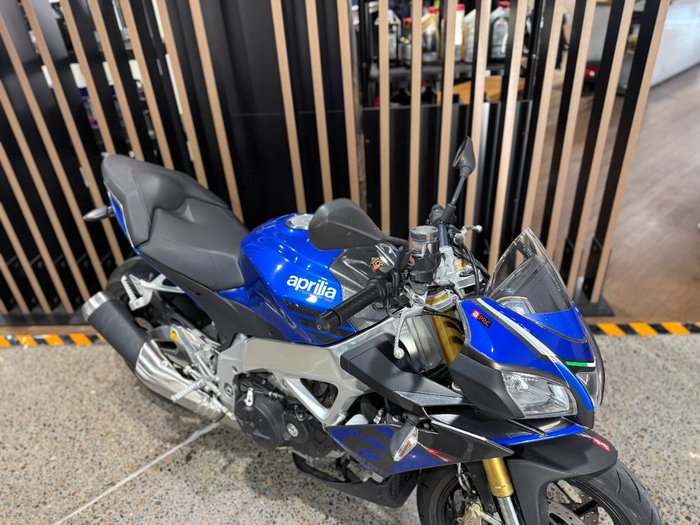 2016 Aprilia TUONO V4 R BLUE