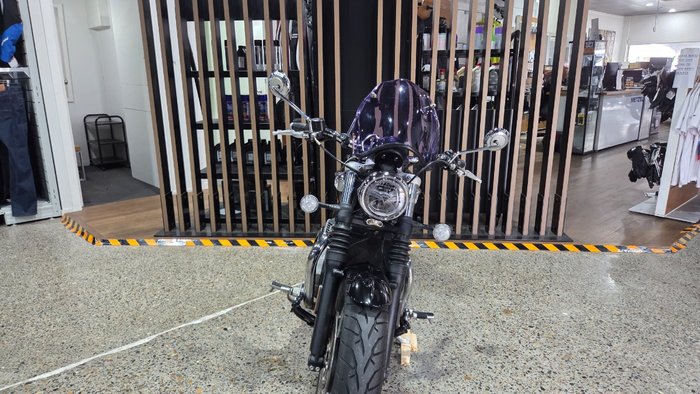 2024 Triumph BONNEVILLE SPEEDMASTER BLACK