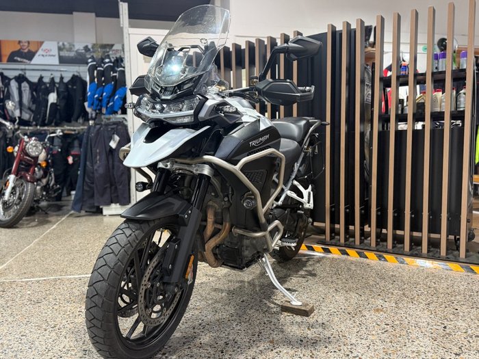 2022 Triumph TIGER 1200 GT EXPLORER WHITE