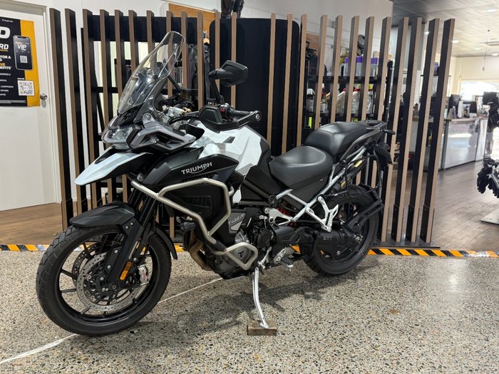 2022 Triumph TIGER 1200 GT EXPLORER WHITE