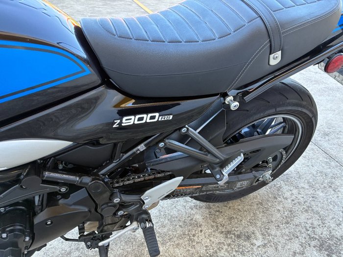 2024 Kawasaki Z900RS (ZR900C) Blue