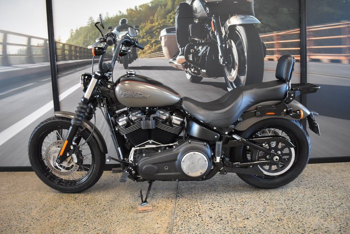 2018 HARLEY-DAVIDSON FXBB STREET BOB