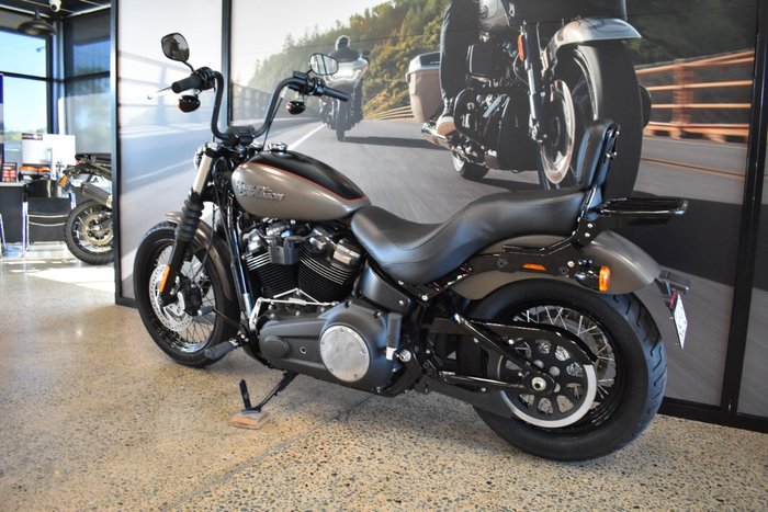 2018 HARLEY-DAVIDSON FXBB STREET BOB