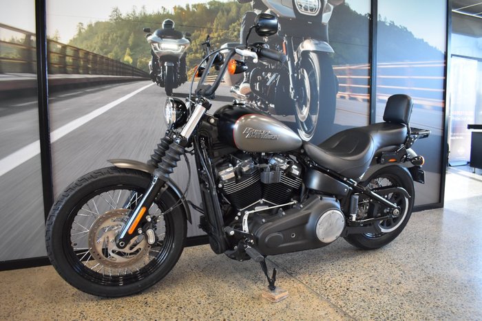 2018 HARLEY-DAVIDSON FXBB STREET BOB