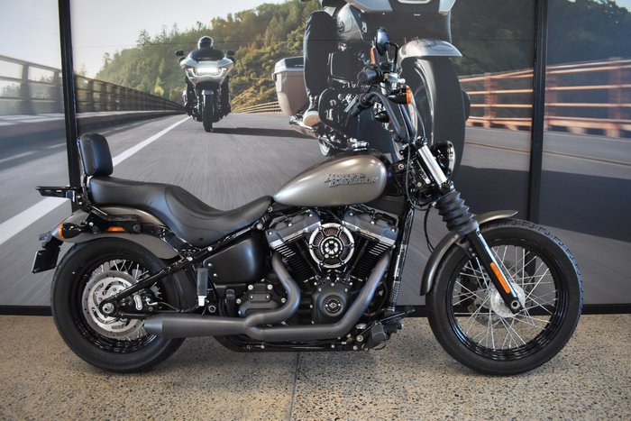 2018 HARLEY-DAVIDSON FXBB STREET BOB