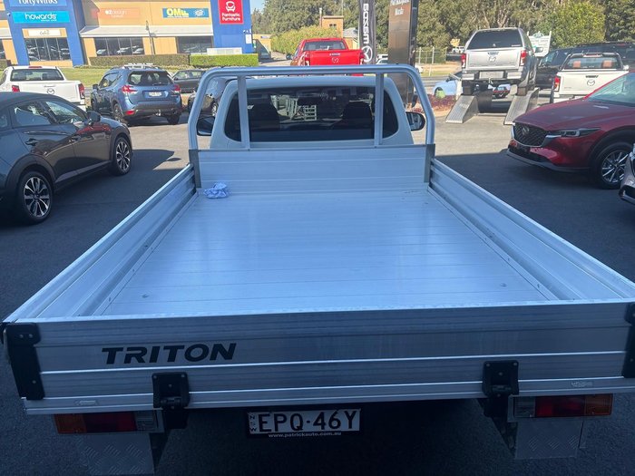 2021 Mitsubishi Triton GLX