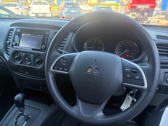 2021 Mitsubishi Triton GLX