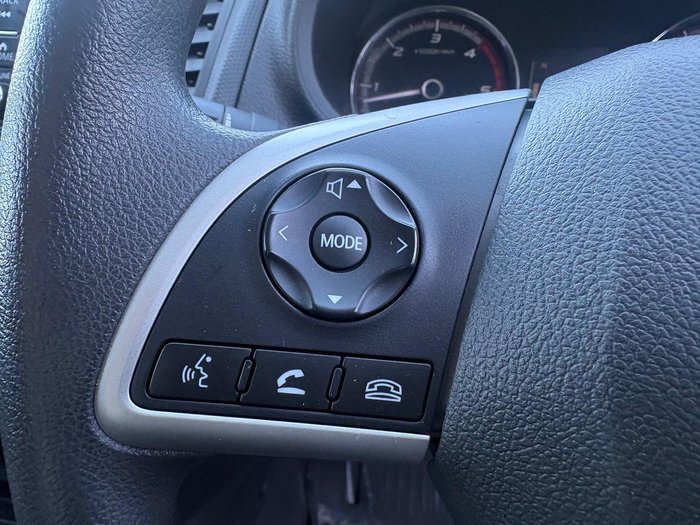 2021 Mitsubishi Triton GLX