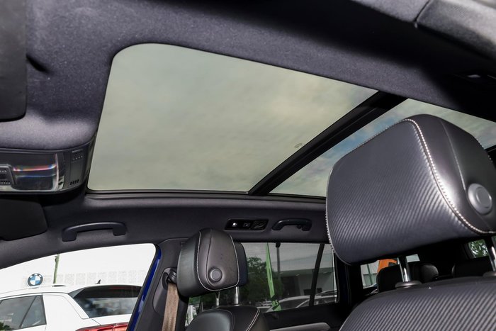 2021 Volkswagen Passat 206TSI R-Line
