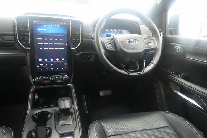 2025 Ford Everest Platinum