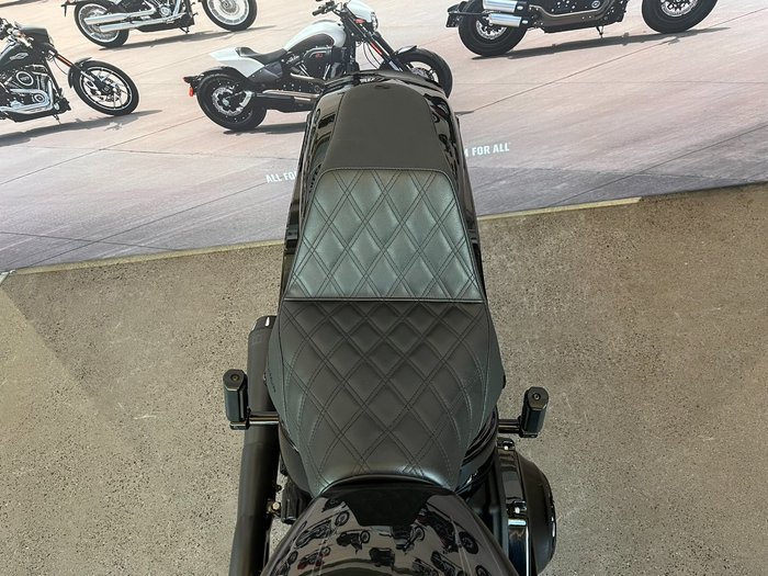2019 HARLEY-DAVIDSON FXBRS BREAKOUT S (114) (SOLID)