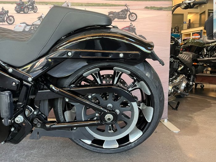 2019 HARLEY-DAVIDSON FXBRS BREAKOUT S (114) (SOLID)