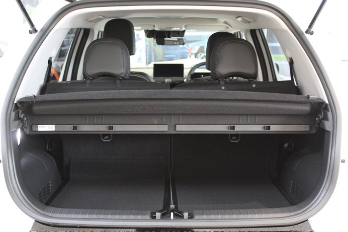 2026 Hyundai INSTER Cross