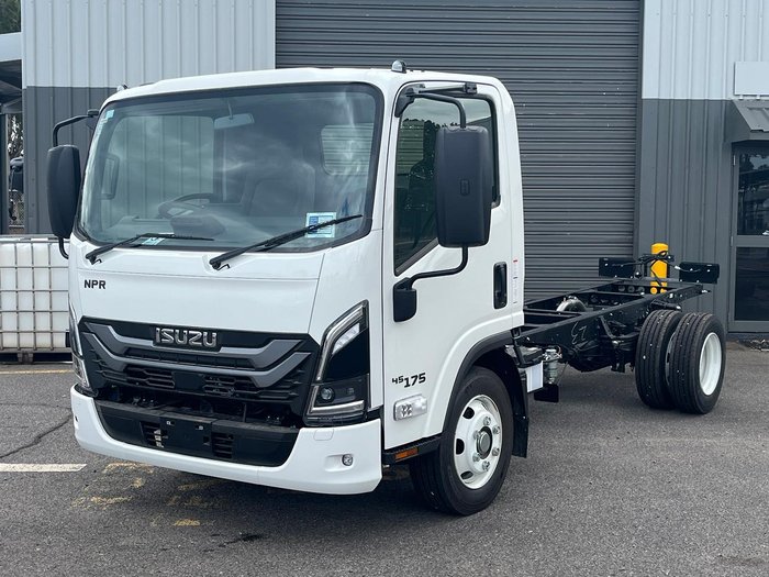 2025 Isuzu N Series