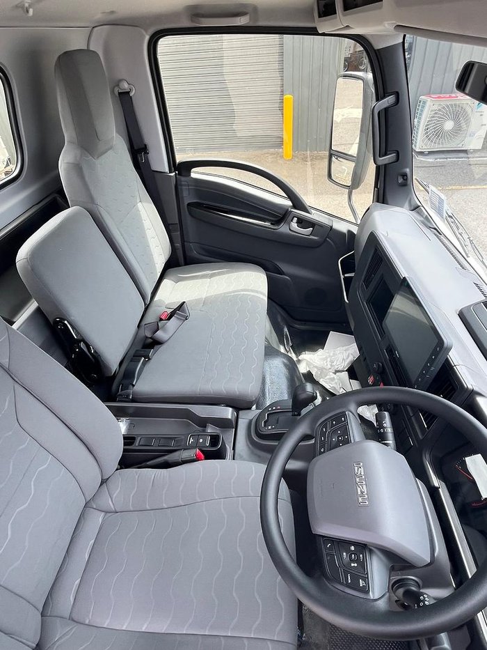 2025 Isuzu N Series NPR 45/65-175 DT D34