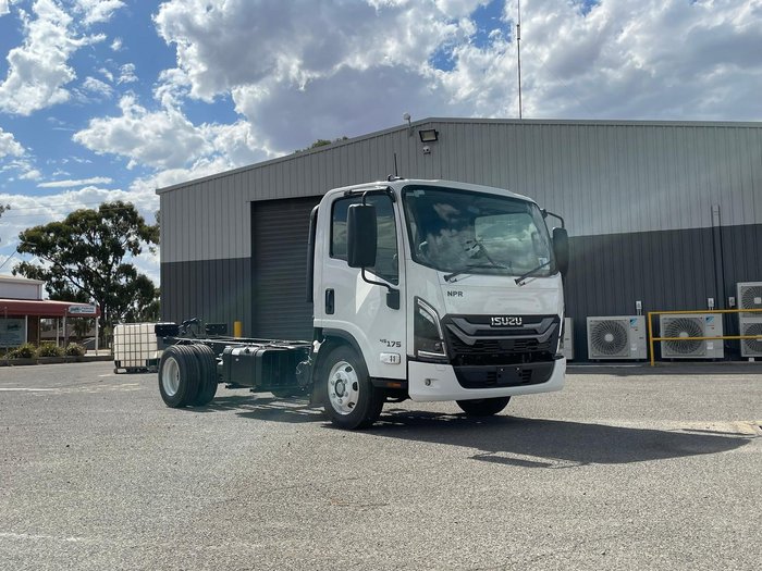 2026 Isuzu N Series NPR 45/65-175 DT D34