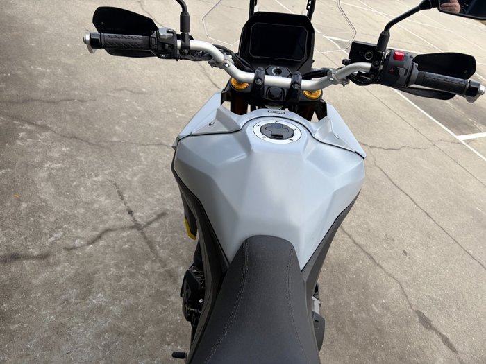 2023 Suzuki V-STROM 800DE