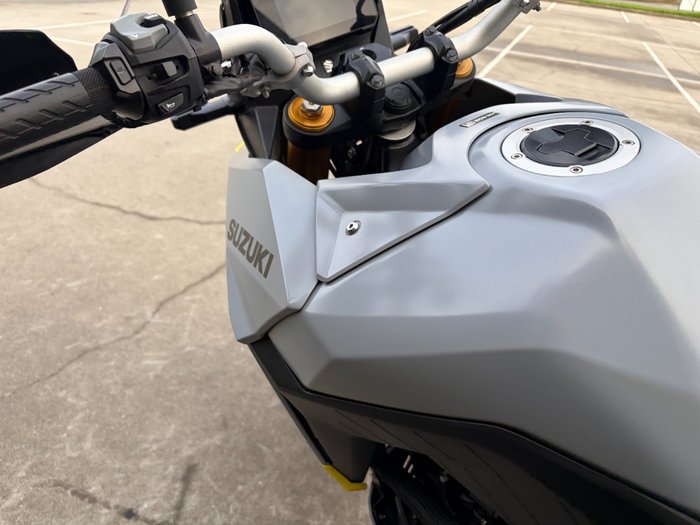 2023 Suzuki V-STROM 800DE