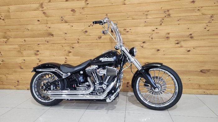 2014 HARLEY-DAVIDSON FXSB SOFTAIL BREAKOUT