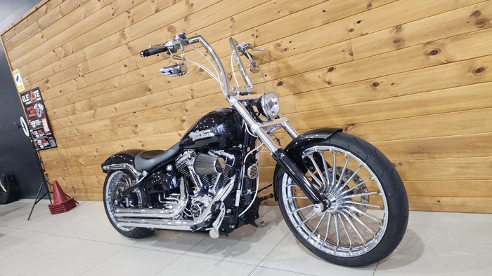 2014 HARLEY-DAVIDSON FXSB SOFTAIL BREAKOUT