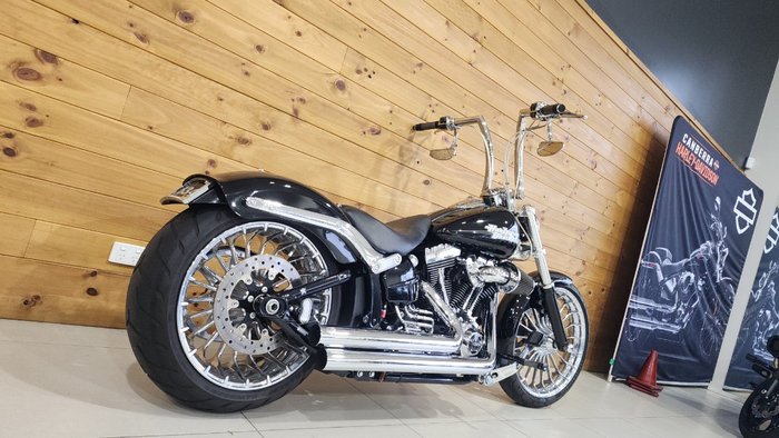 2014 HARLEY-DAVIDSON FXSB SOFTAIL BREAKOUT