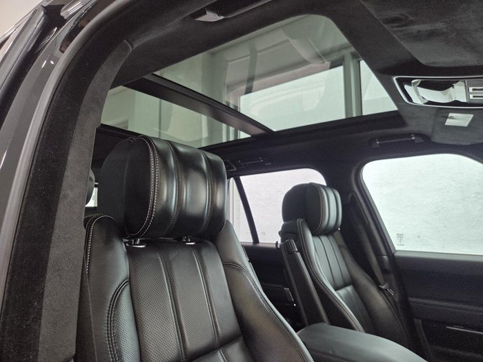 2016 Land Rover Range Rover SDV8 Autobiography