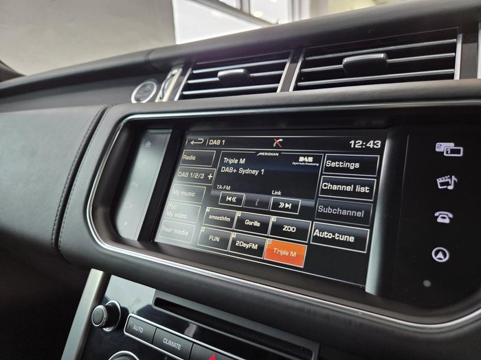 2016 Land Rover Range Rover SDV8 Autobiography