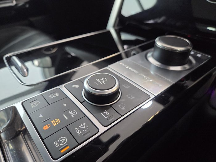 2016 Land Rover Range Rover SDV8 Autobiography