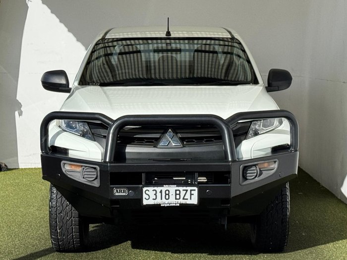 2019 Mitsubishi Triton GLX