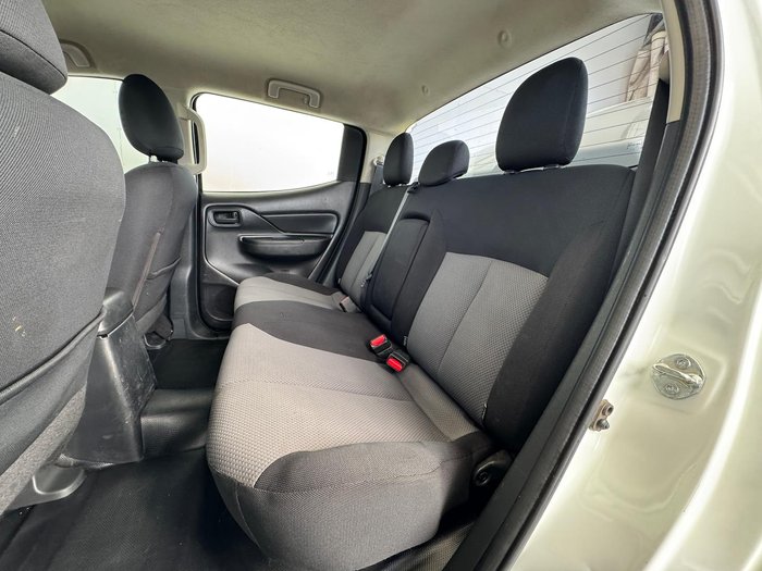 2019 Mitsubishi Triton GLX