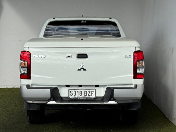 2019 Mitsubishi Triton GLX