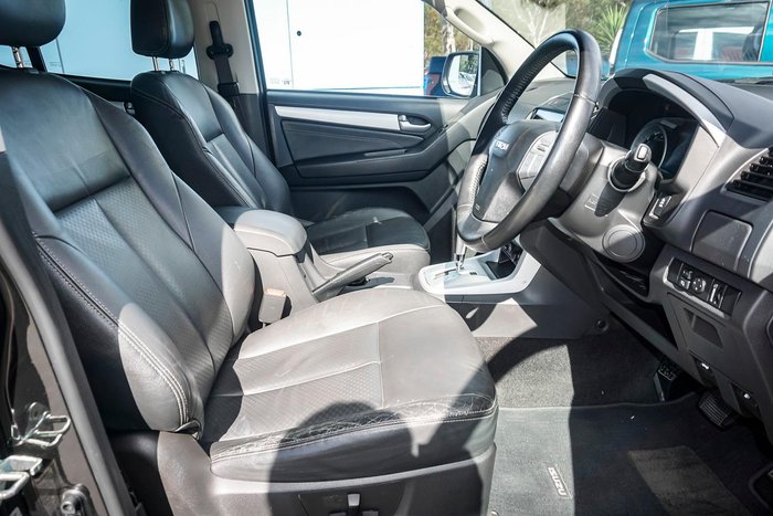 2016 Isuzu MU-X LS-T