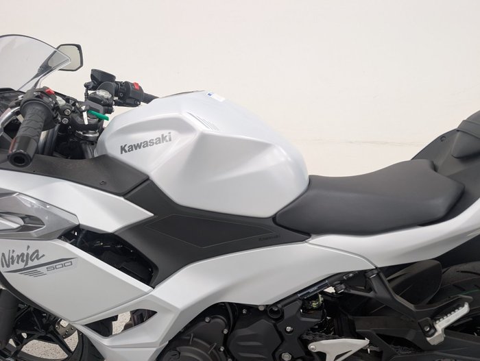 2025 Kawasaki NINJA 500 Green