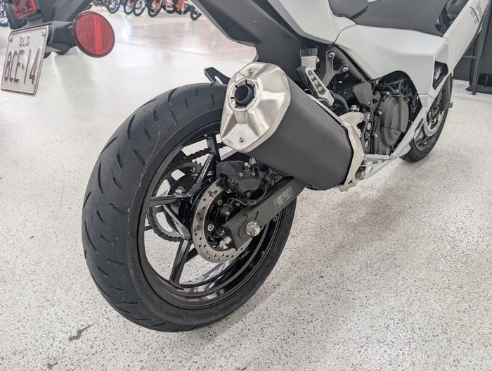 2025 Kawasaki NINJA 500 Green