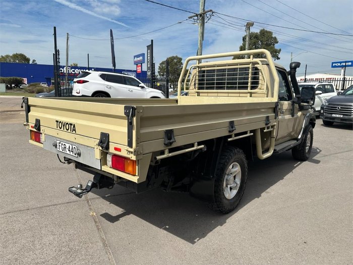 2020 Toyota Landcruiser GXL VDJ79R 4X4 Dual Range Sandy Taupe