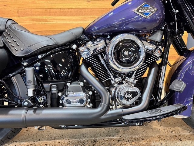 2026 HARLEY-DAVIDSON FLHC HERITAGE CLASSIC (117)