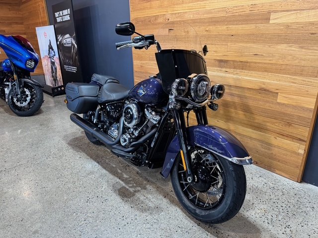 2026 HARLEY-DAVIDSON FLHC HERITAGE CLASSIC (117)