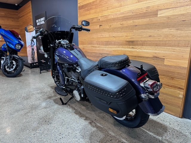 2026 HARLEY-DAVIDSON FLHC HERITAGE CLASSIC (117)