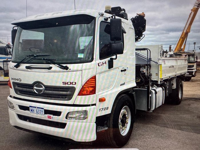 2015 Hino 500 Series GH1728 9 WHITE
