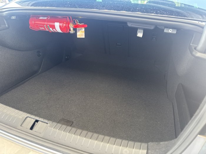 2021 Volkswagen Passat 140TSI Business