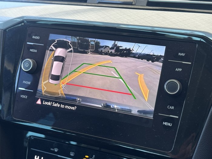 2021 Volkswagen Passat 140TSI Business