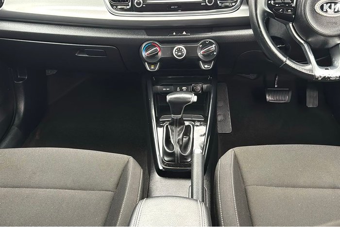 2017 Kia Rio Si